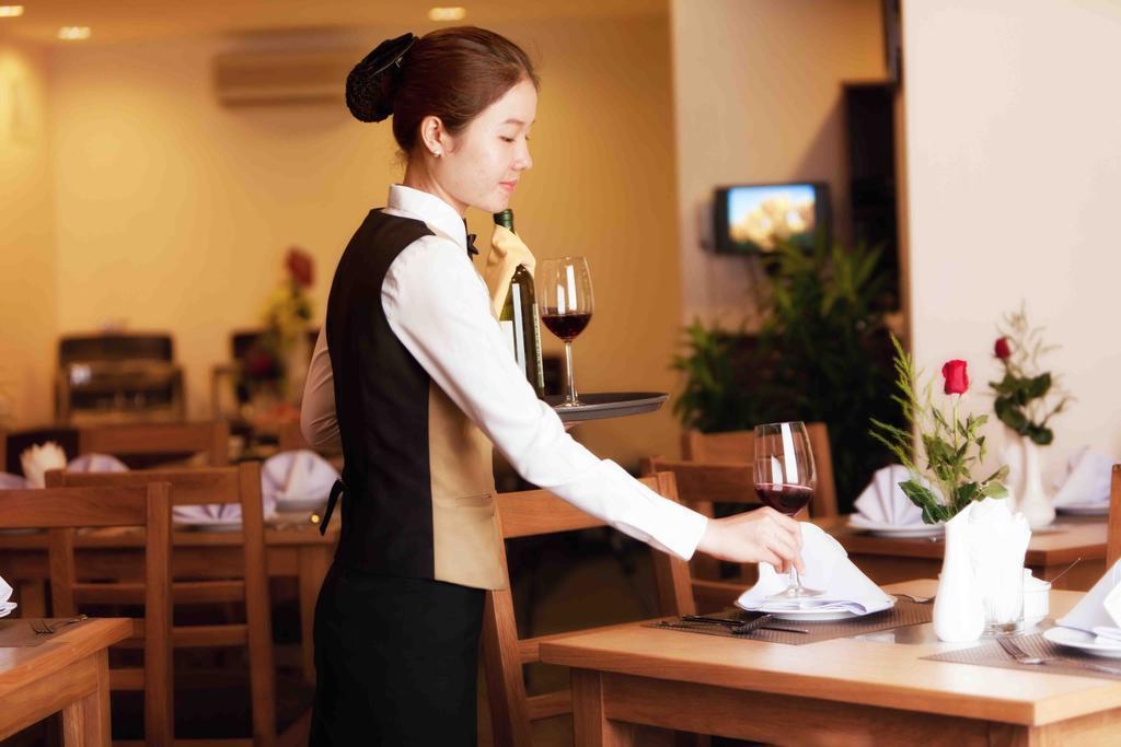 Ttc Hotel - Tan Binh Хошимин Экстерьер фото
