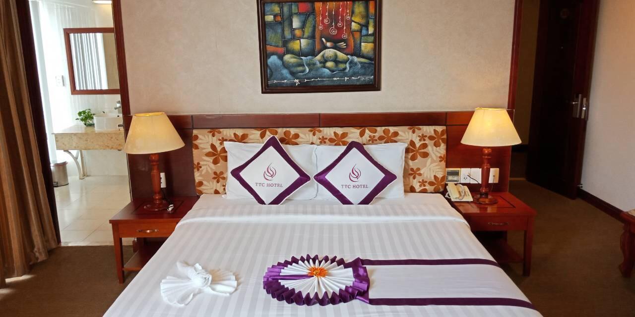 Ttc Hotel - Tan Binh Хошимин Экстерьер фото