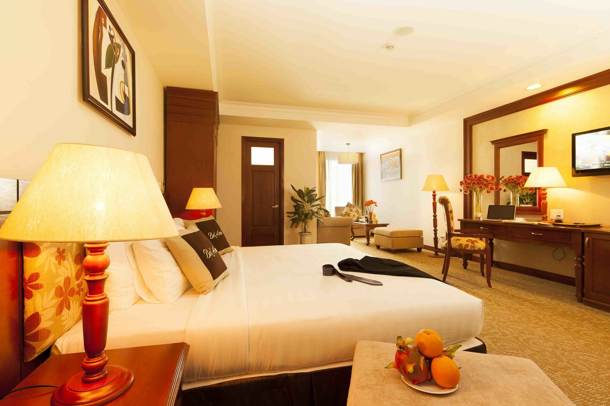 Ttc Hotel - Tan Binh Хошимин Экстерьер фото