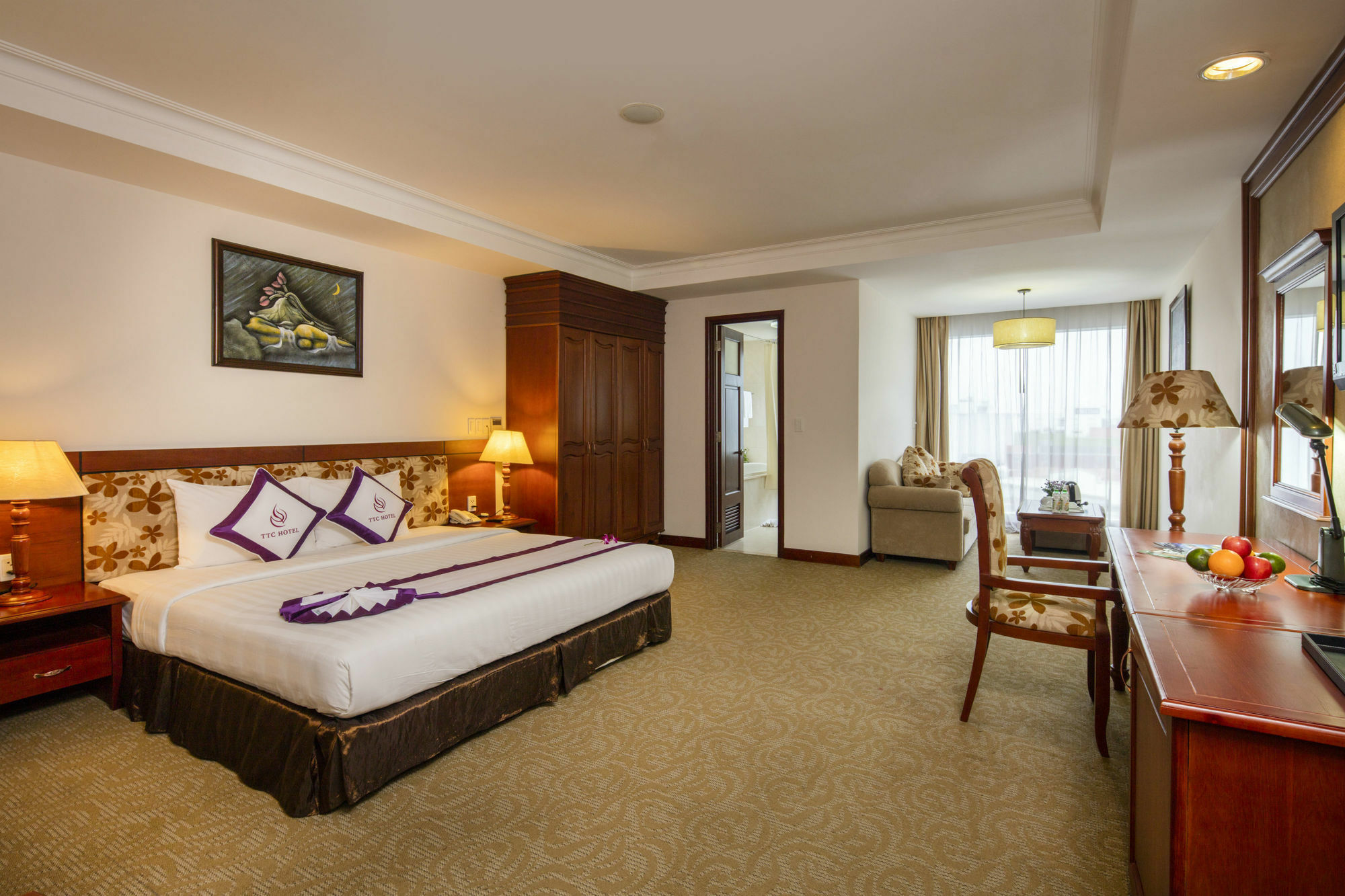 Ttc Hotel - Tan Binh Хошимин Экстерьер фото