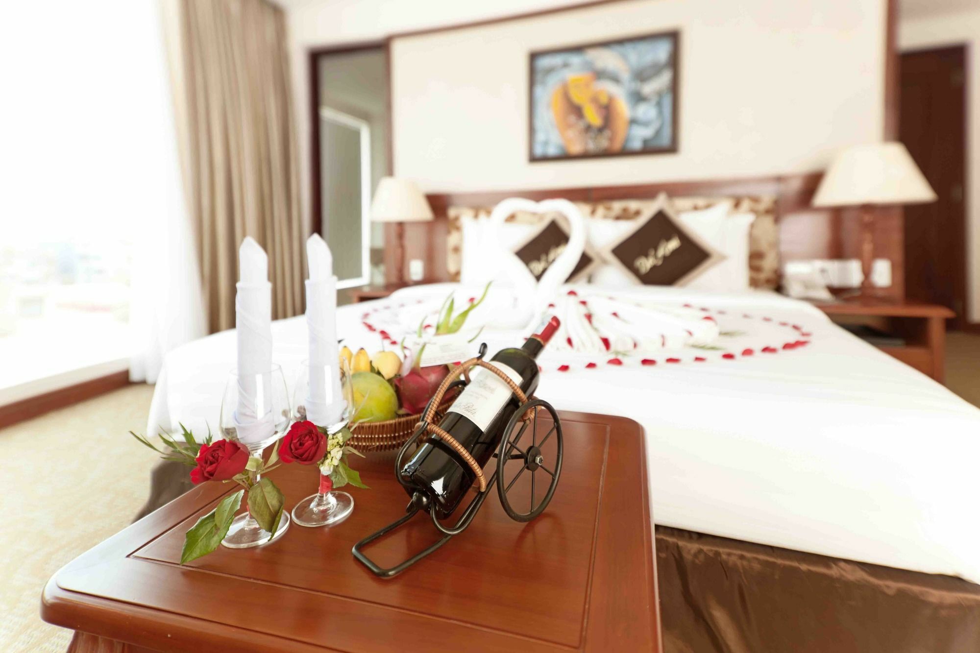 Ttc Hotel - Tan Binh Хошимин Экстерьер фото